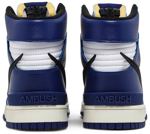 AMBUSH x Nike Dunk types 'Deep Royal'