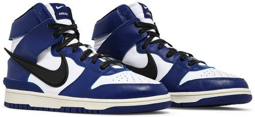 AMBUSH x Nike Dunk types 'Deep Royal'