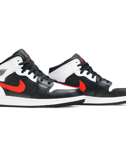 Air Jordan 1 Mid 'Black Chile Red White' (GS)