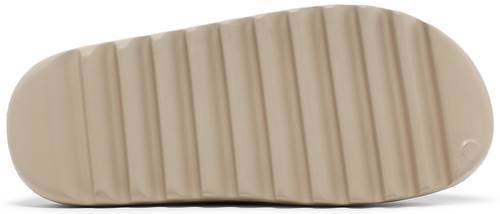 Adidas Yeezy Slide ‘Pure’ (First Release)