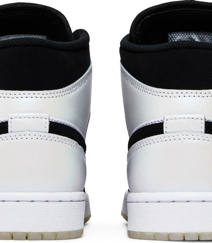 Air Jordan 1 Mid 'Diamond Shorts'