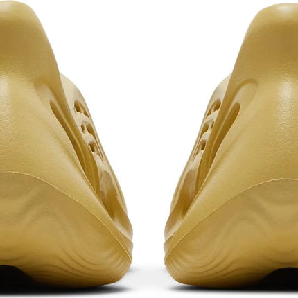 Adidas Yeezy Foam RNNR 'Sulfur'