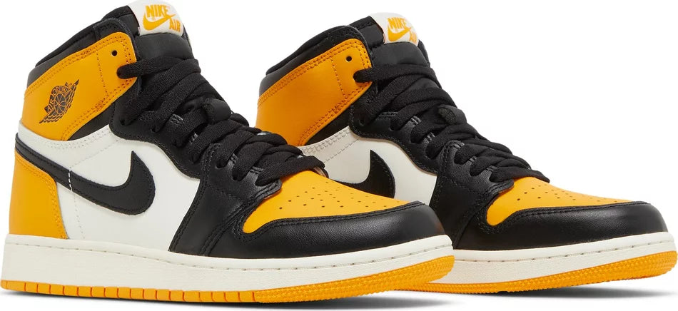 Air Jordan 1 Retro High OG 'Yellow Toe'