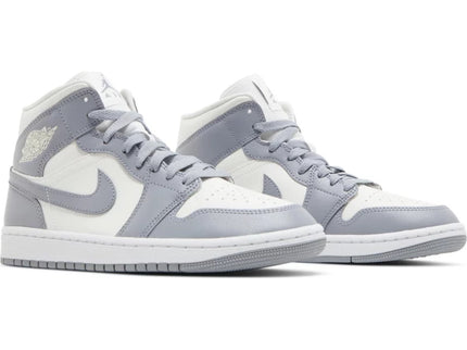 Air Jordan 1 Mid 'Stealth' (Women's)