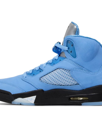 Air Jordan 5 Retro SE 'UNC'