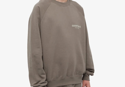 FEAR OF GOD ESSENTIALS Crewneck - Desert Taupe (SS22)