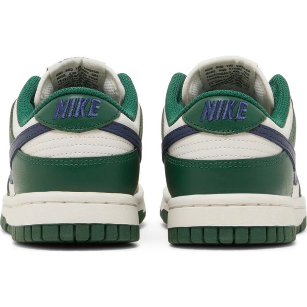 Nike Dunk Low &