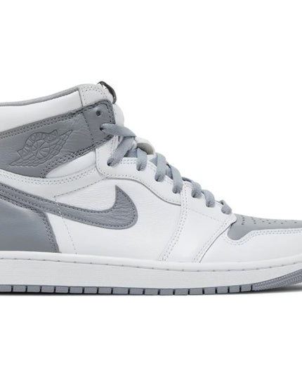 Air Jordan 1 Retro High OG 'Stealth'