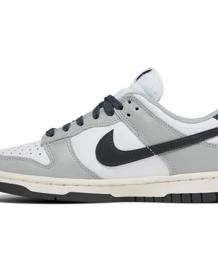 Nike Dunk Low 'Light Smoke Grey' (Women's)