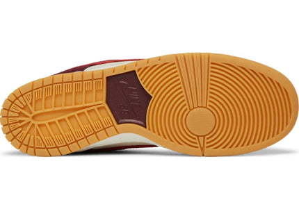 Nike SB Dunk Low 'Skate Like a Girl'