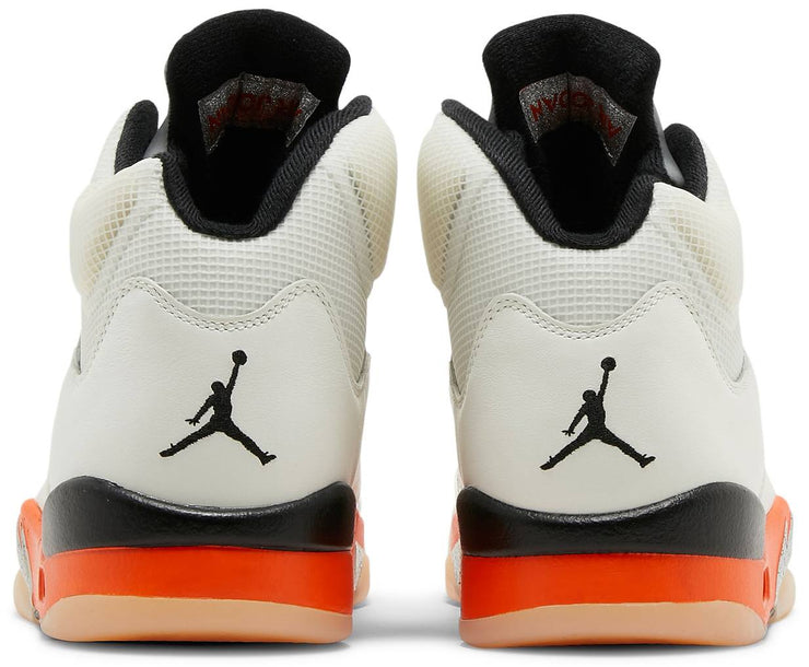 Air Jordan 5 Retro &