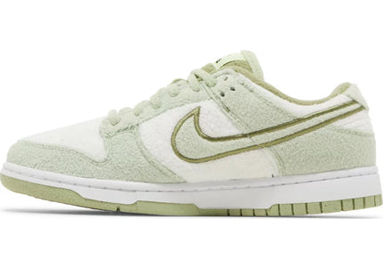 Nike Dunk Low SE Fleece Pack 'Honeydew' (Women's)