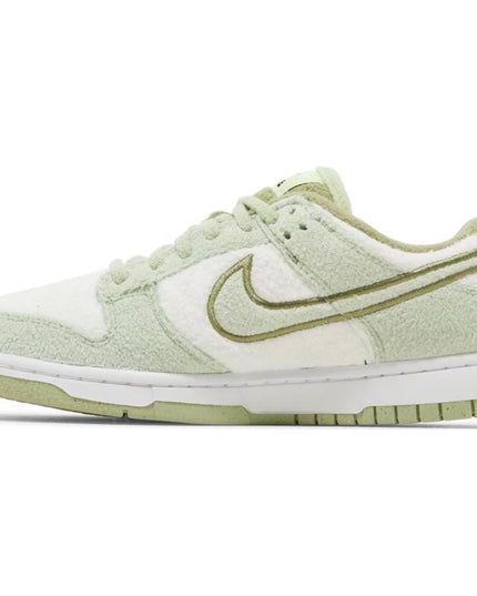 Nike Dunk Low SE Fleece Pack 'Honeydew' (Women's)