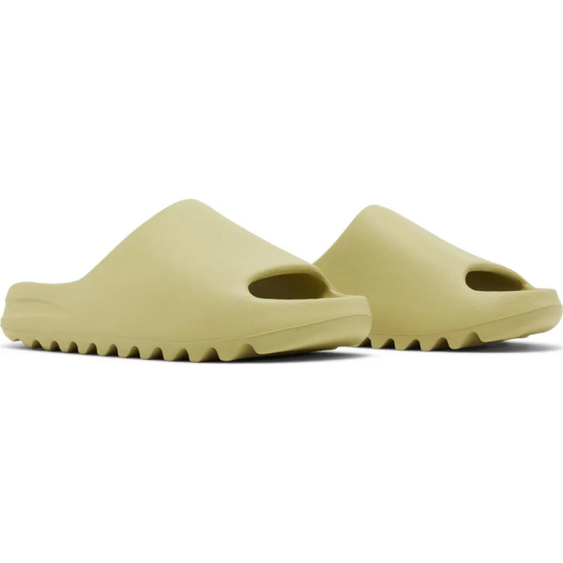 Adidas Yeezy Slide ‘Resin’ (2022/2024)
