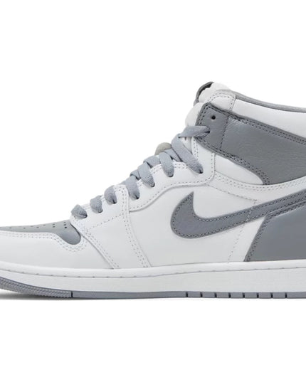 Air Jordan 1 Retro High OG 'Stealth'