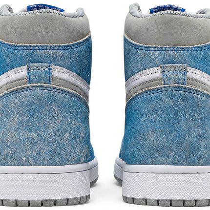 Air Jordan 1 Retro High OG 'Hyper Royal'