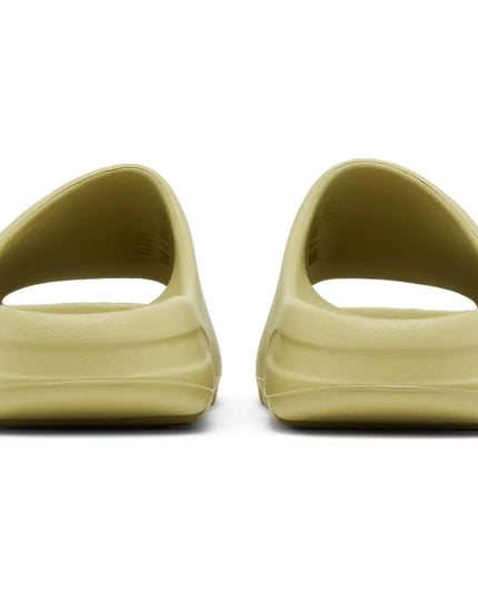 Adidas Yeezy Slide ‘Resin’ (2022/2024)
