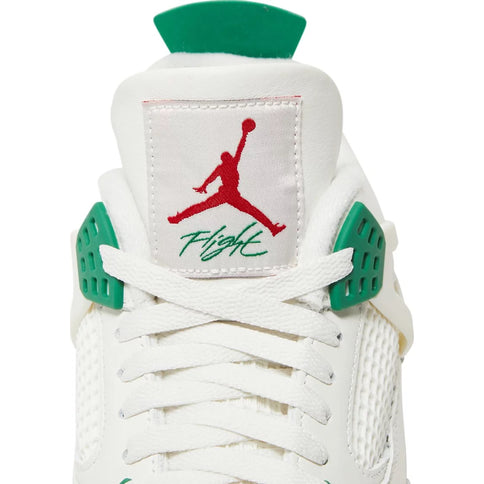 Air Jordan 4 Retro SB 'Pine Green'