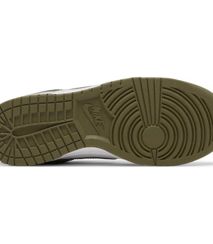 Nike Dunk Low 'Medium Olive' (Women's)