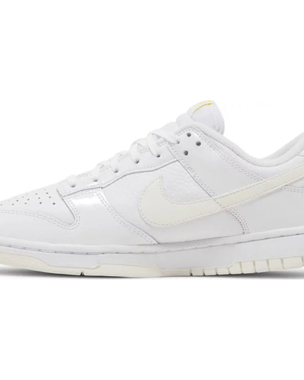 Nike Dunk Low Valentine's Day 'Yellow Heart' (Women's)