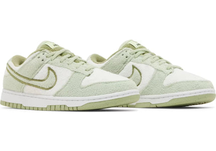 Nike Dunk Low SE Fleece Pack 'Honeydew' (Women's)