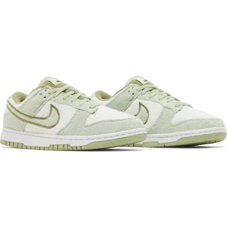 Nike Dunk Low SE Fleece Pack &