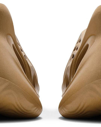 Adidas Yeezy Foam RNNR 'Ochre'
