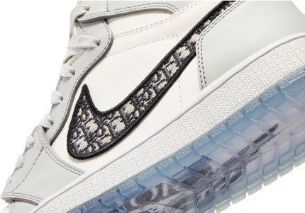 Air Jordan 1 Retro High 'Dior'