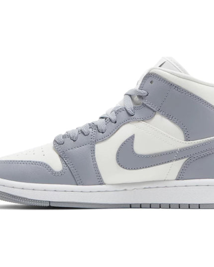Air Jordan 1 Mid 'Stealth' (Women's)
