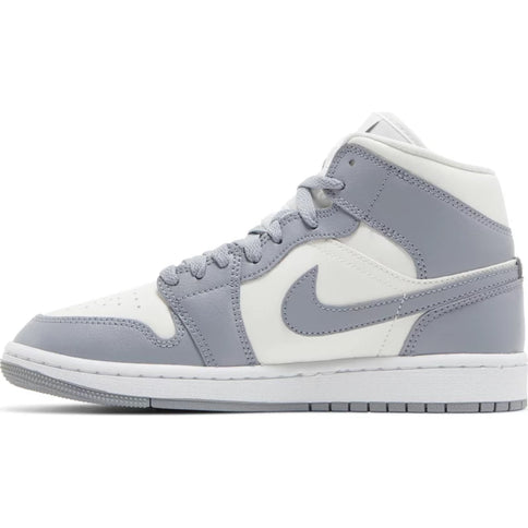 Air Jordan 1 Mid 'Stealth' (Women's)