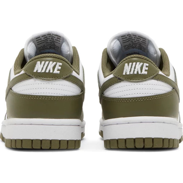 nike stripes Dunk Low &