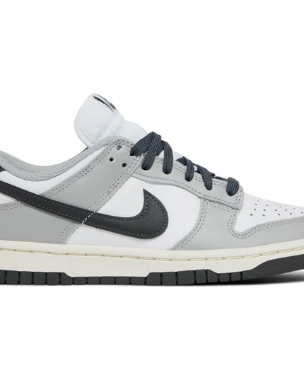 Nike Dunk Low 'Light Smoke Grey' (Women's)