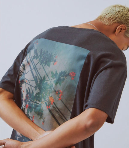 FEAR OF GOD ESSENTIALS Photo Series T-Shirt - Black