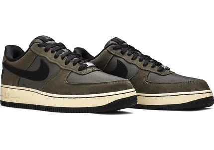 Undefeated x Nike Air Force 1 Low SP 'Ballistic Dunk vs. AF1'