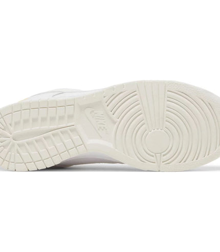 Nike Dunk Low Valentine's Day 'Yellow Heart' (Women's)