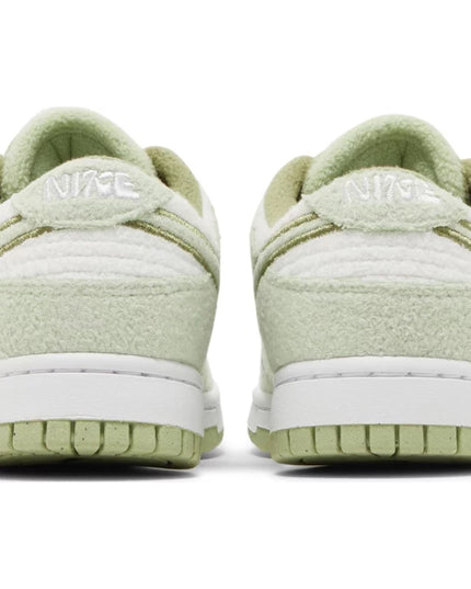 Nike Dunk Low SE Fleece Pack 'Honeydew' (Women's)