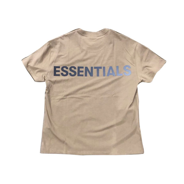 セール100%新品 FEAR OF GOD FOG Essentials Both Sides Logo T-Shirtの通販 by natsu  ｜フィアオブゴッドならラクマ